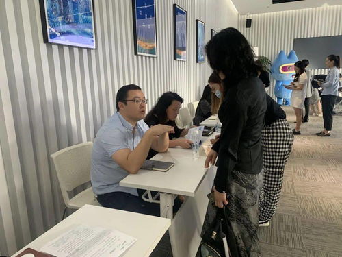 汇聚科创中心，共绘图文设计新篇章