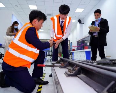 技能比拼展风采，网络服务显真功——记‘一带一路’暨金砖国家技能发展与技术创新大赛城市轨道交通服务员技能竞赛（江苏赛区）预赛中的网络技术服务